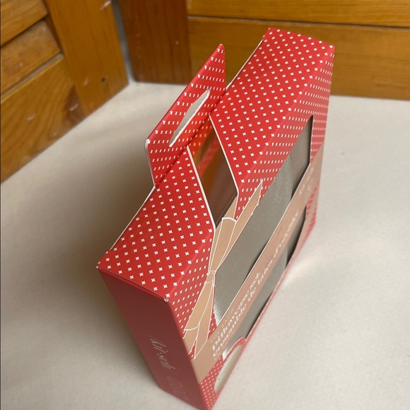 Kitsch Satin Pillowcase Set - Shimmery Silver Taupe - Picture 11 of 15